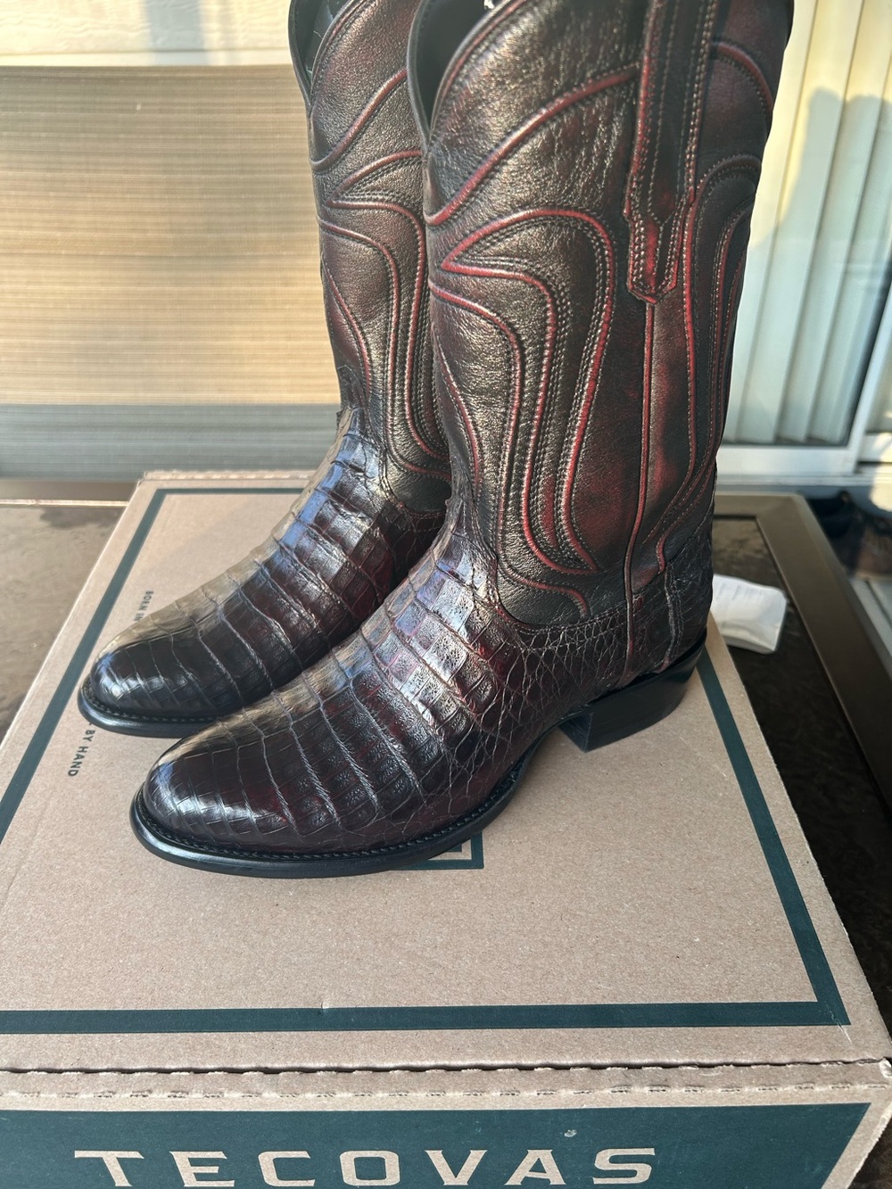tecovas black cherry caiman